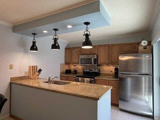 1604 16th Ct - Photo 4 of 25