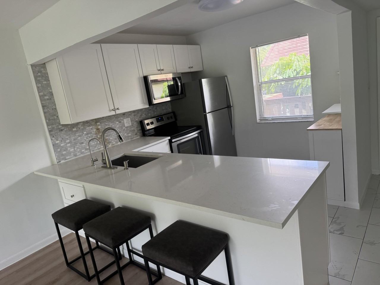 9280 Sw 3rd St #809 - Photo 2 of 21