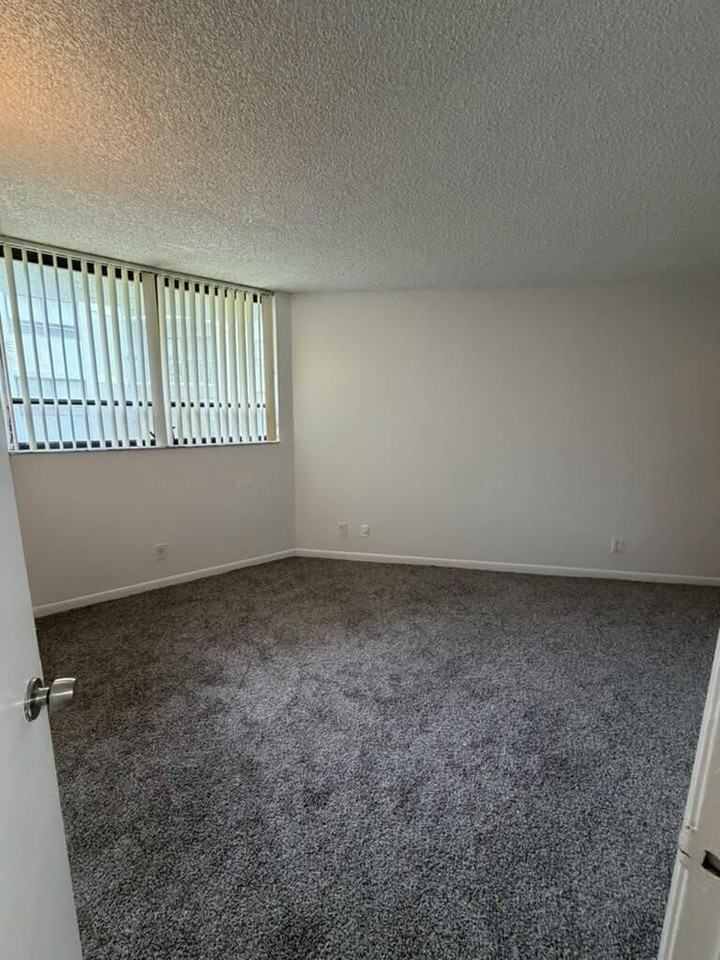 1750 N Congress Ave #207 - Photo 7 of 28