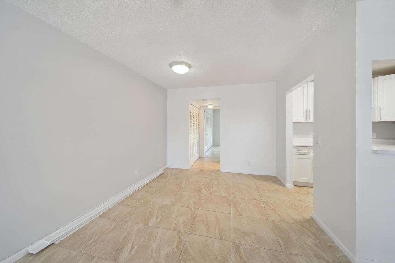 114 Northampton F #114 - Photo 5 of 19