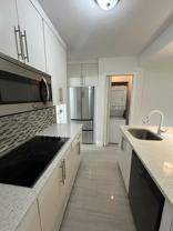914 Ne 15th Ave #2 - Photo 1 of 1