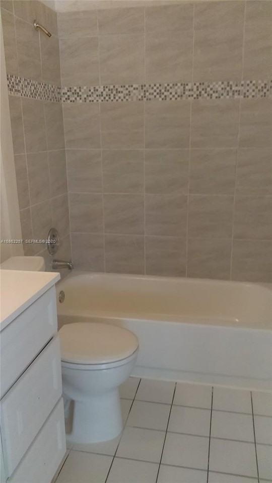 8576 Sunset Dr #1 - Photo 7 of 12