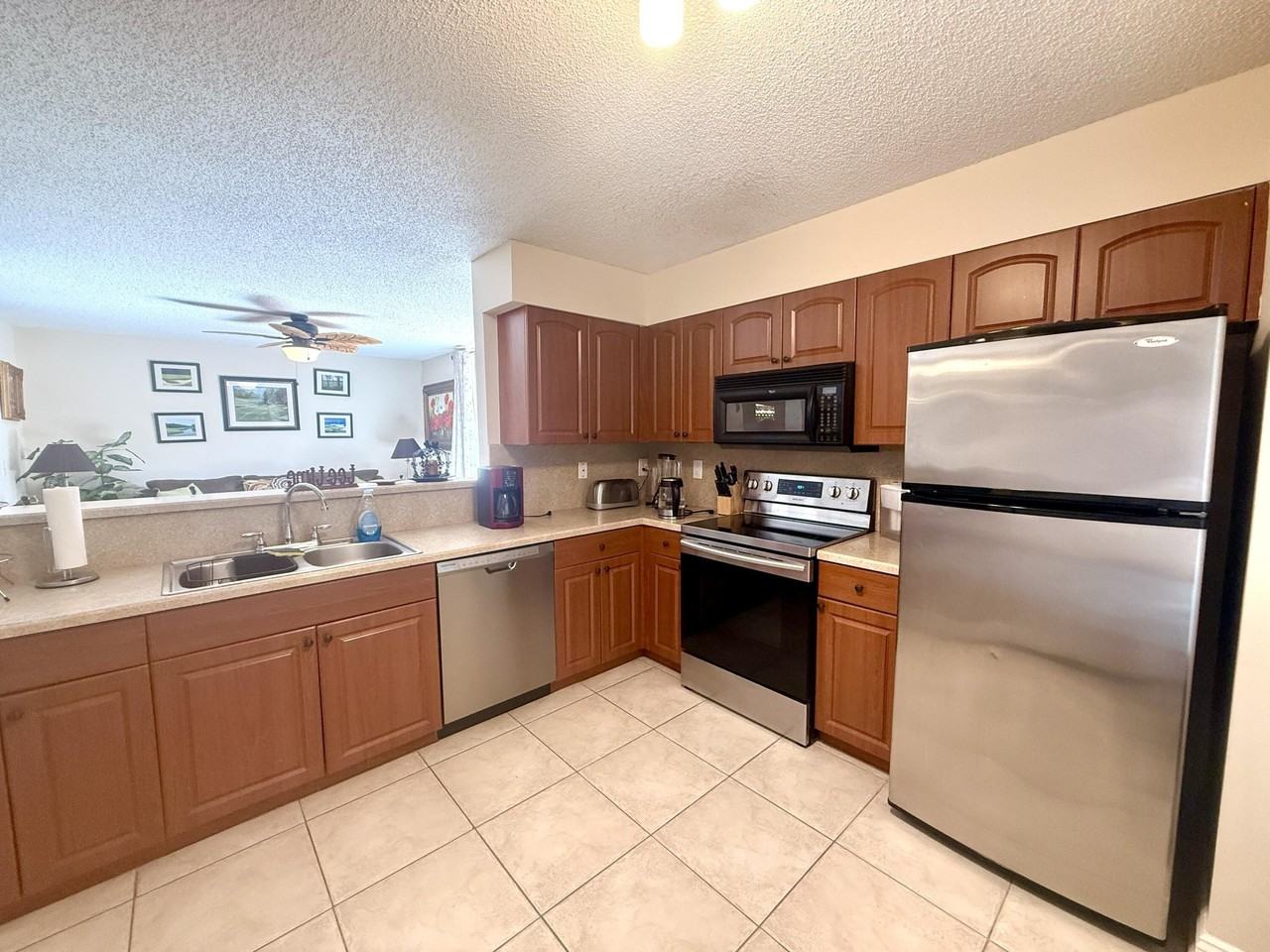 1707 Village Blvd #112 - Photo 5 of 21