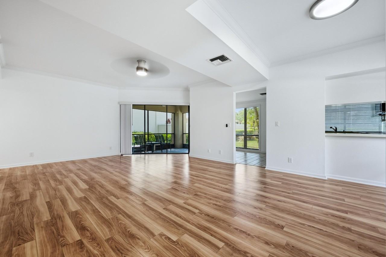 101 Waterview Dr - Photo 6 of 45