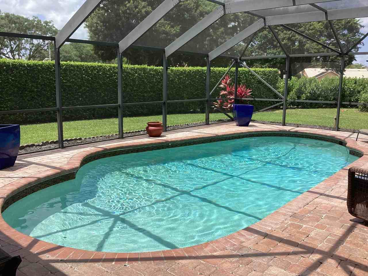 10496 Augusta Ct - Photo 2 of 41