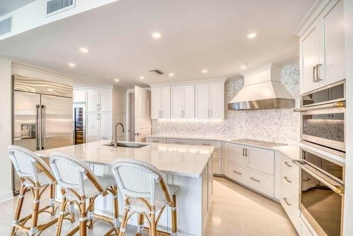 570 Ocean Dr #601 - Photo 5 of 33