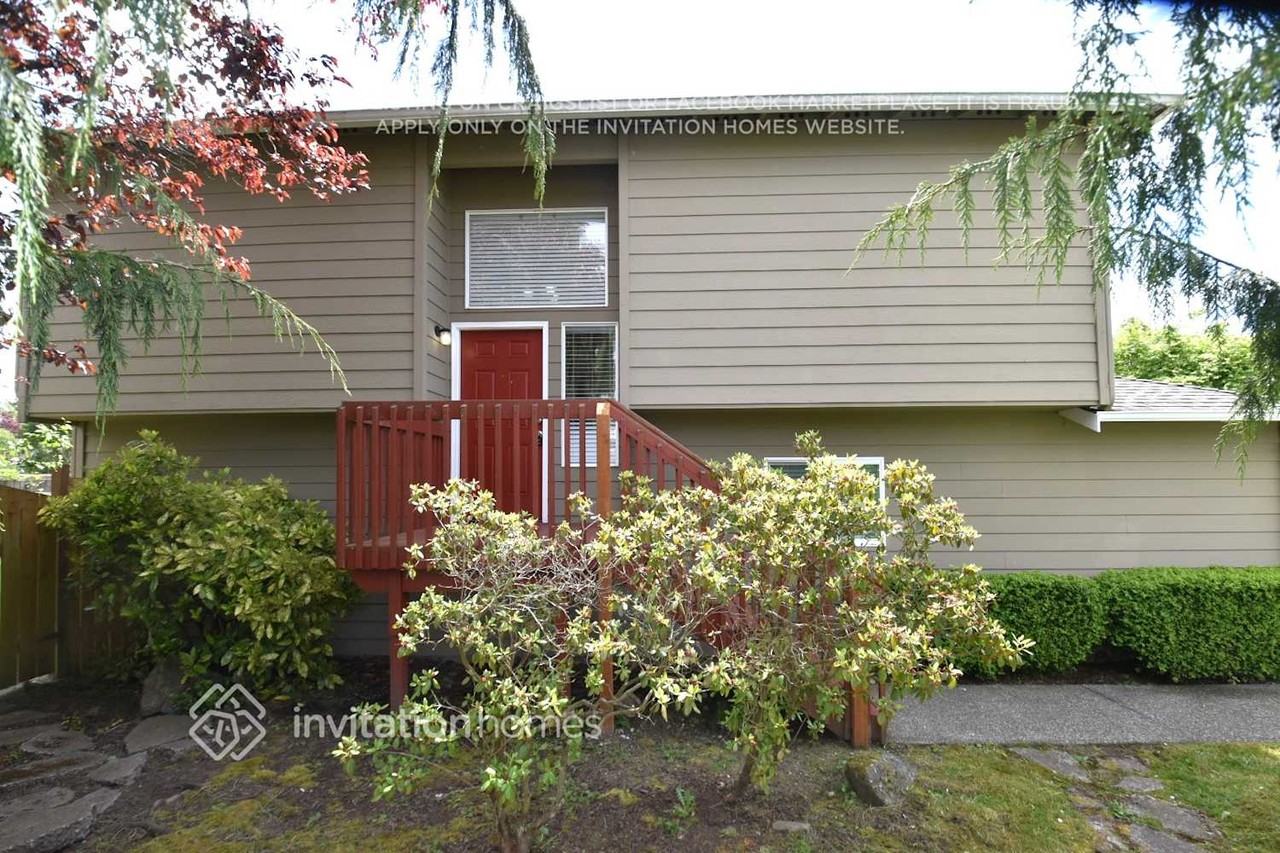 13021 42nd Ave Se - Photo 2 of 13