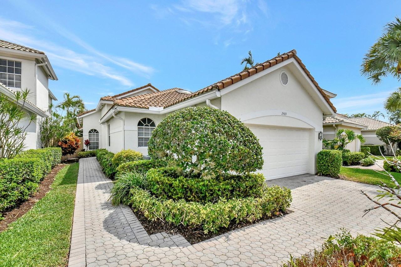 2489 Nw 66th Dr - Photo 3 of 42