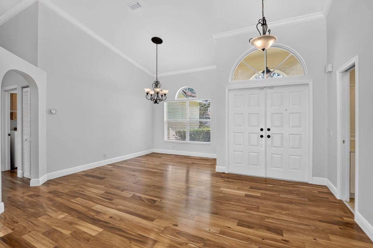 1959 Water Ridge Dr - Photo 6 of 50