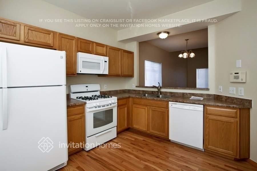 2990 Frazier Ln - Photo 6 of 14