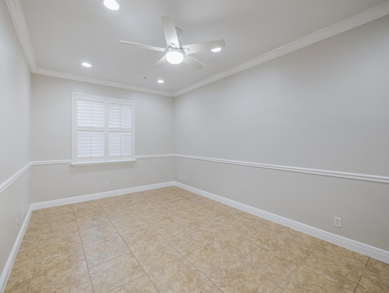 148 Morning Dew Cir - Photo 7 of 27