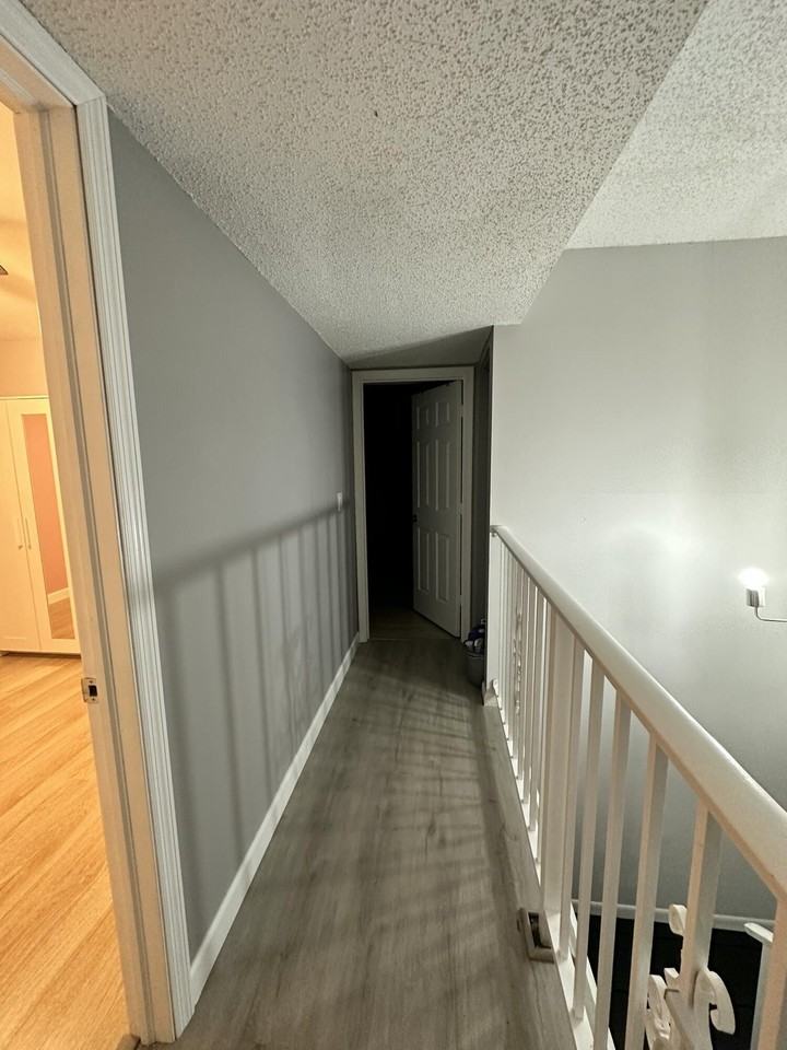 4823 Nw 9th Ave - Photo 2 of 10