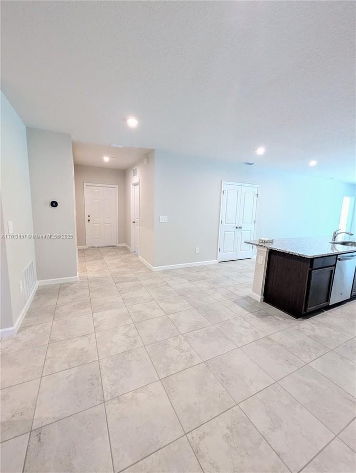 285 Raspberry Rd #0 - Photo 5 of 27