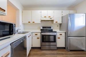 featured image of 9449 Boca Cove Cir #911