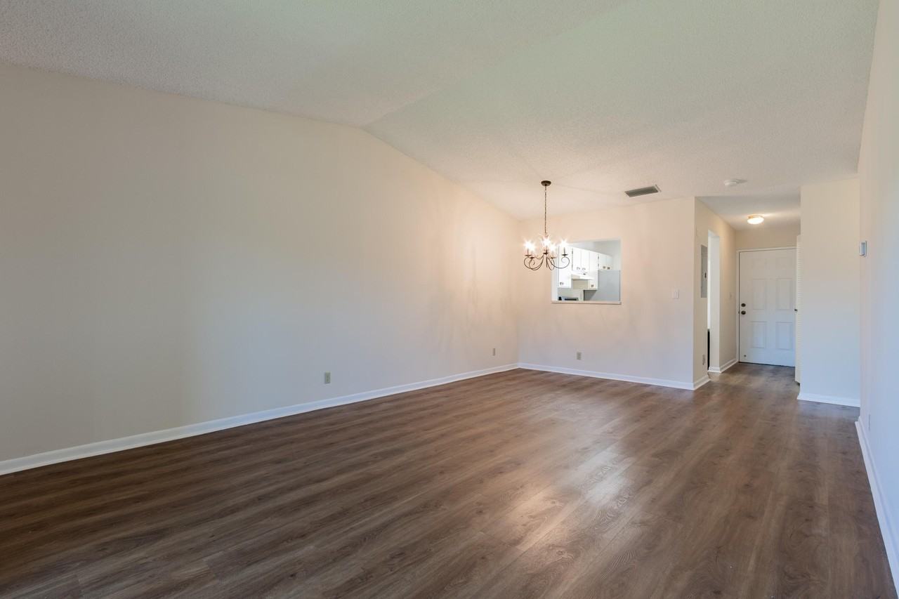 9449 Boca Cove Cir #911 - Photo 7 of 22