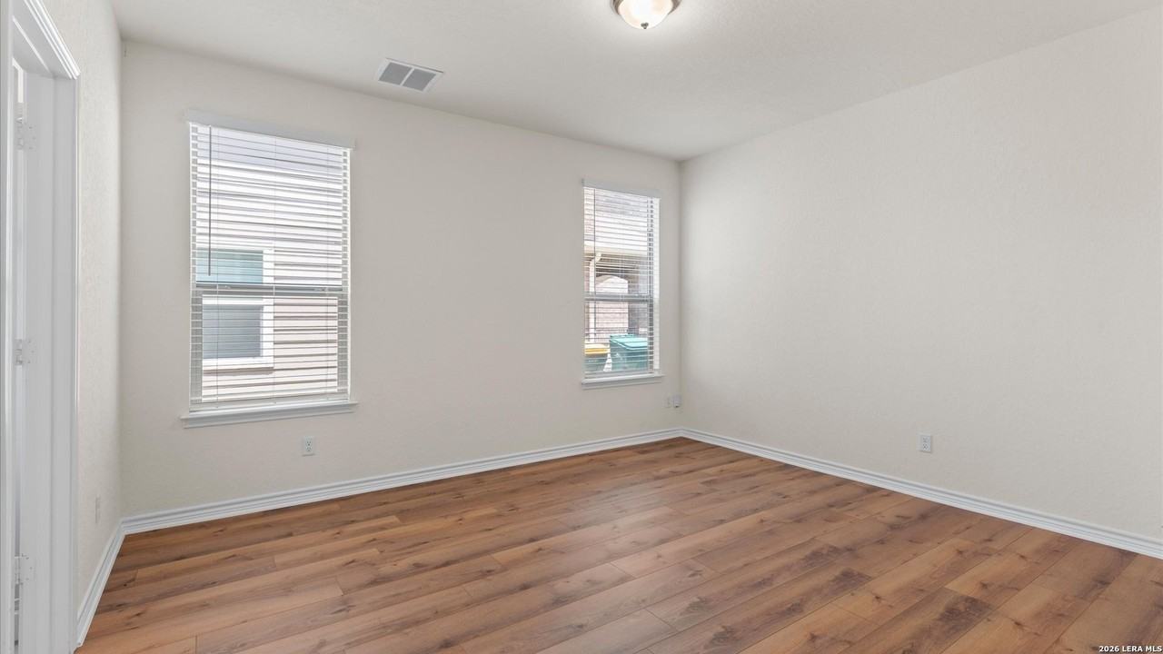 6555 Runaway Row - Photo 7 of 22
