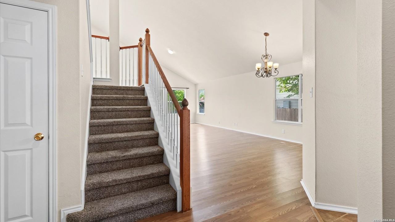 9526 Anderson Way - Photo 3 of 22