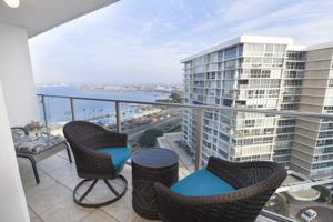 featured image of 1810 Avenida Del Mundo #1201