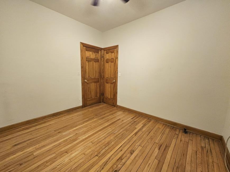 703 W Cornelia Ave - Photo 2 of 10