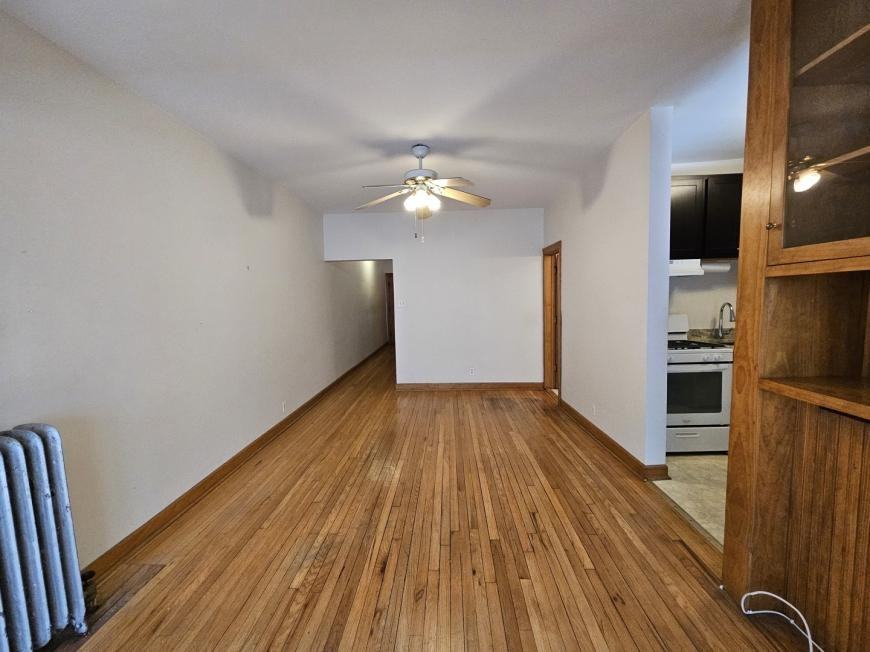 703 W Cornelia Ave - Photo 7 of 10