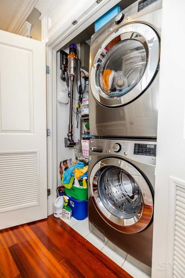 2540 W Diversey Ave - Photo 6 of 10