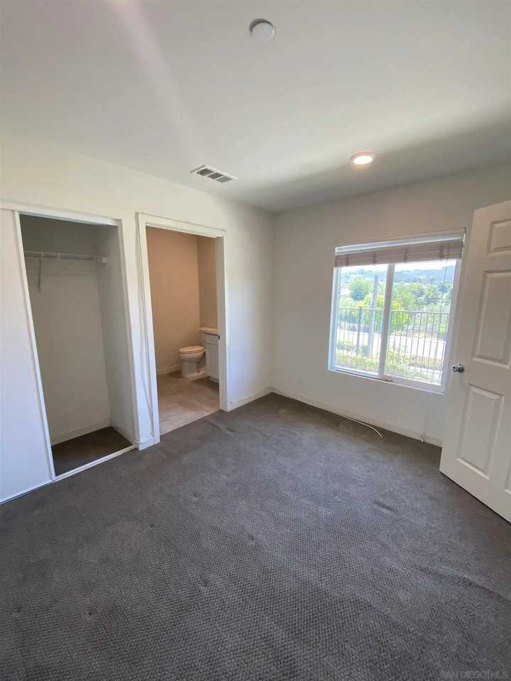 363 Mission Villas Rd - Photo 5 of 24