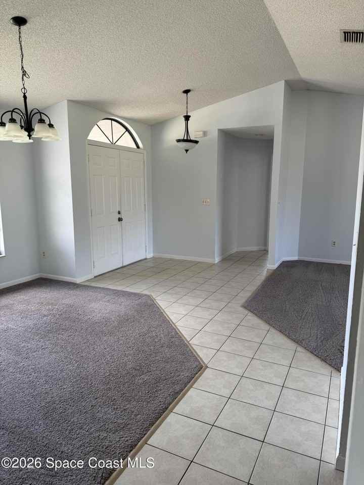 53 Emerson Dr Nw - Photo 4 of 19