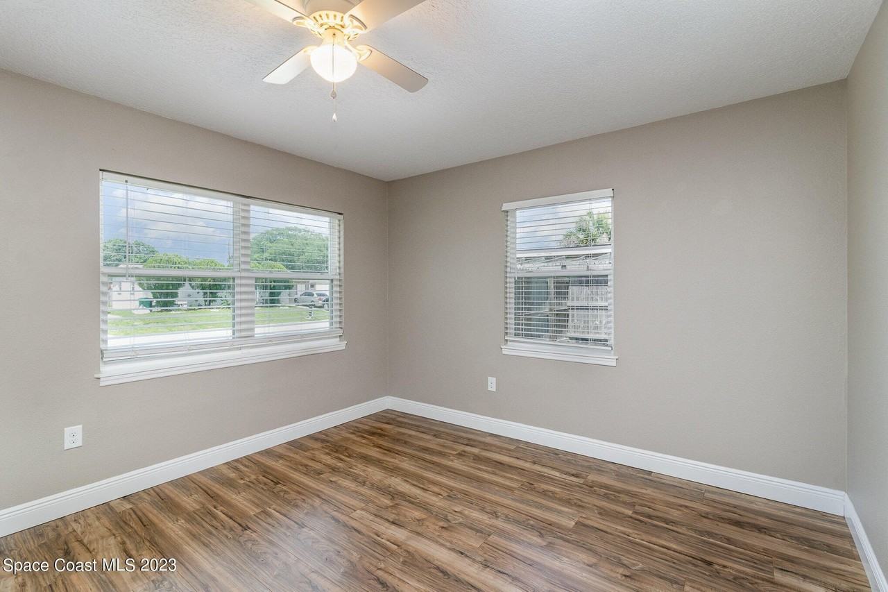 2567 Pepper Ave - Photo 5 of 13