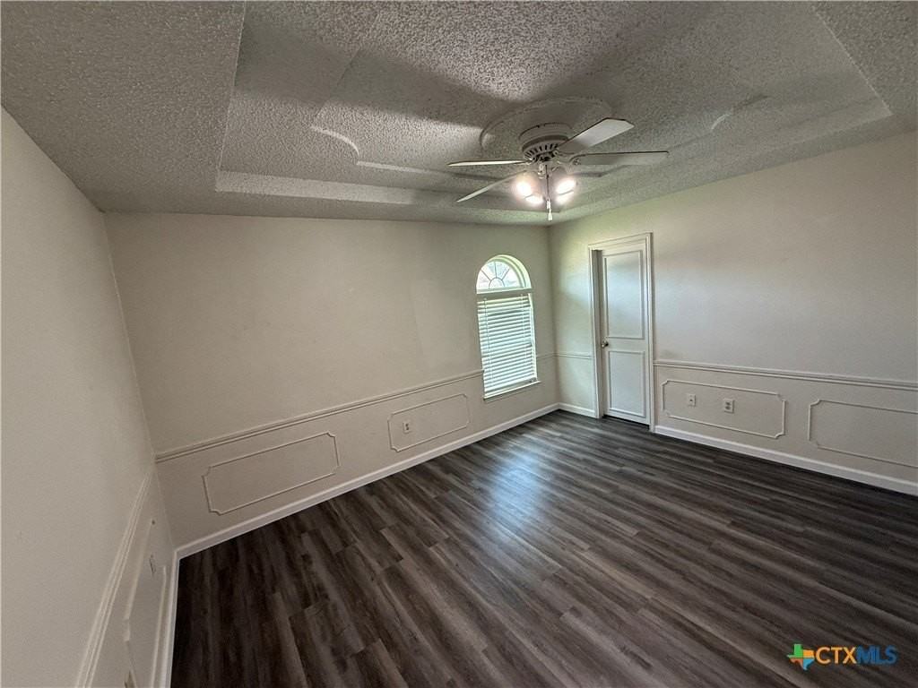 2401 Ridglea Ct - Photo 7 of 13
