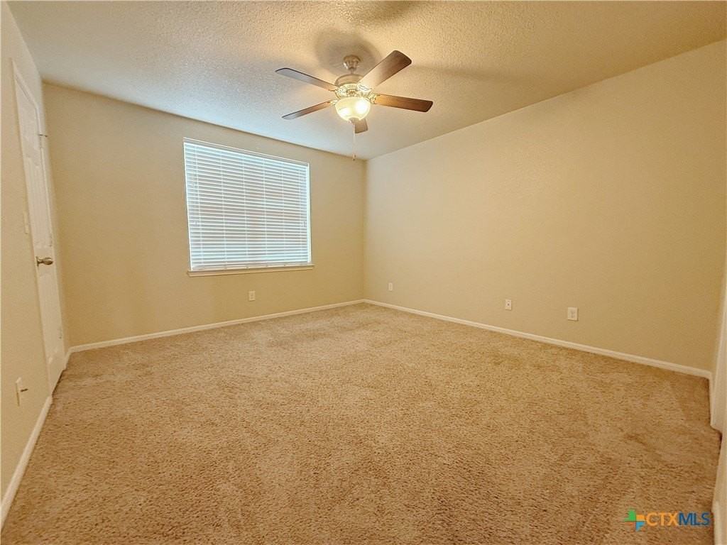 941 Pinewood Dr #A - Photo 6 of 16