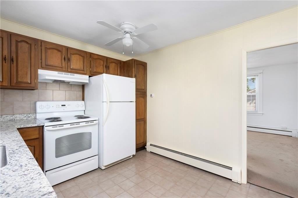 246 George Waterman Rd #2 - Photo 5 of 17
