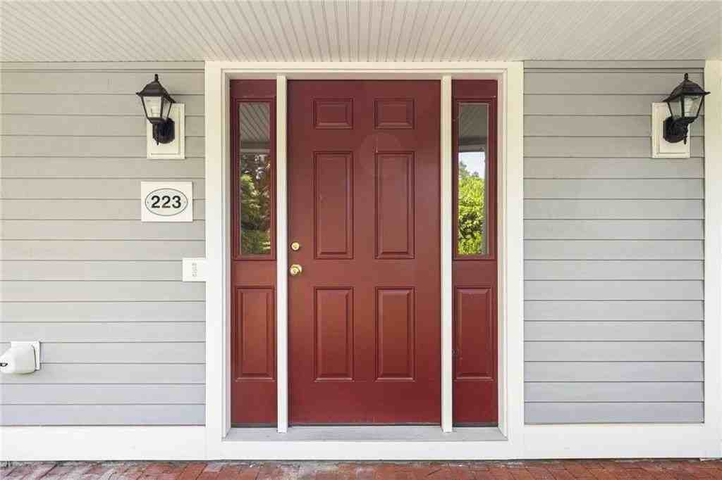 223 Corey Ln - Photo 2 of 35