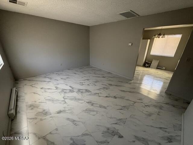 2757 N Fair Oaks Ave - Photo 3 of 7