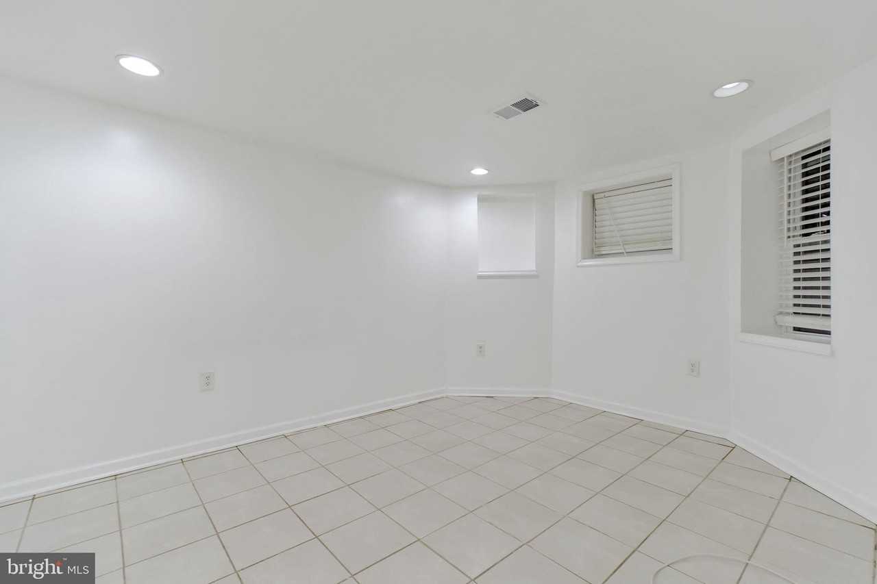 716 Rock Creek Church Rd Nw #A - Photo 4 of 15