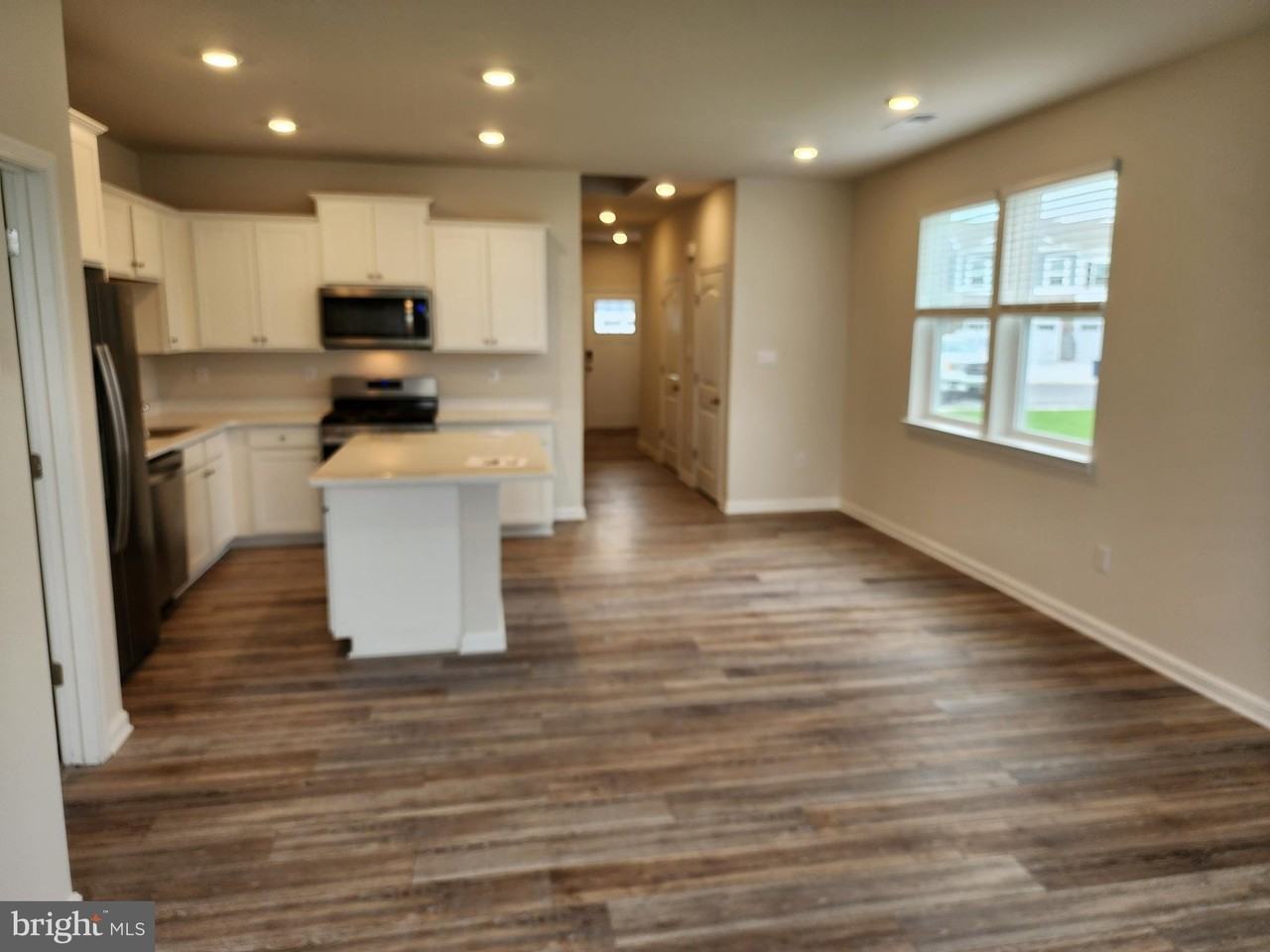 39114 Sail Away Ln - Photo 5 of 20