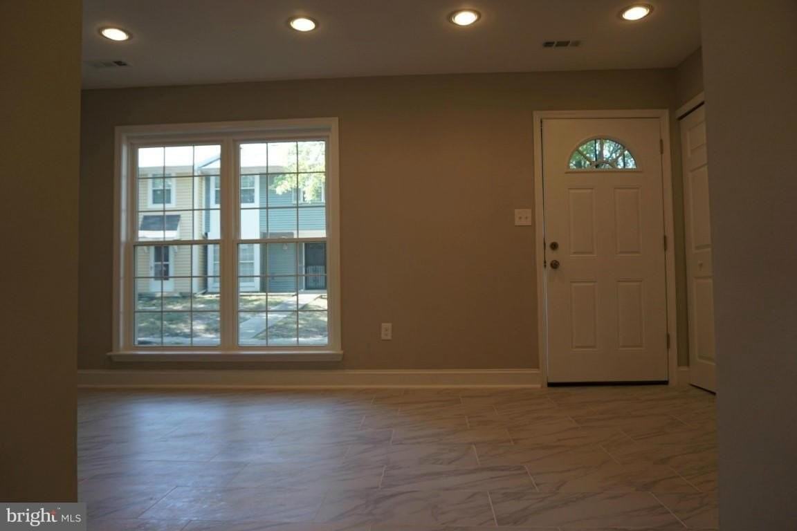 4385 Eagle Ct - Photo 2 of 29