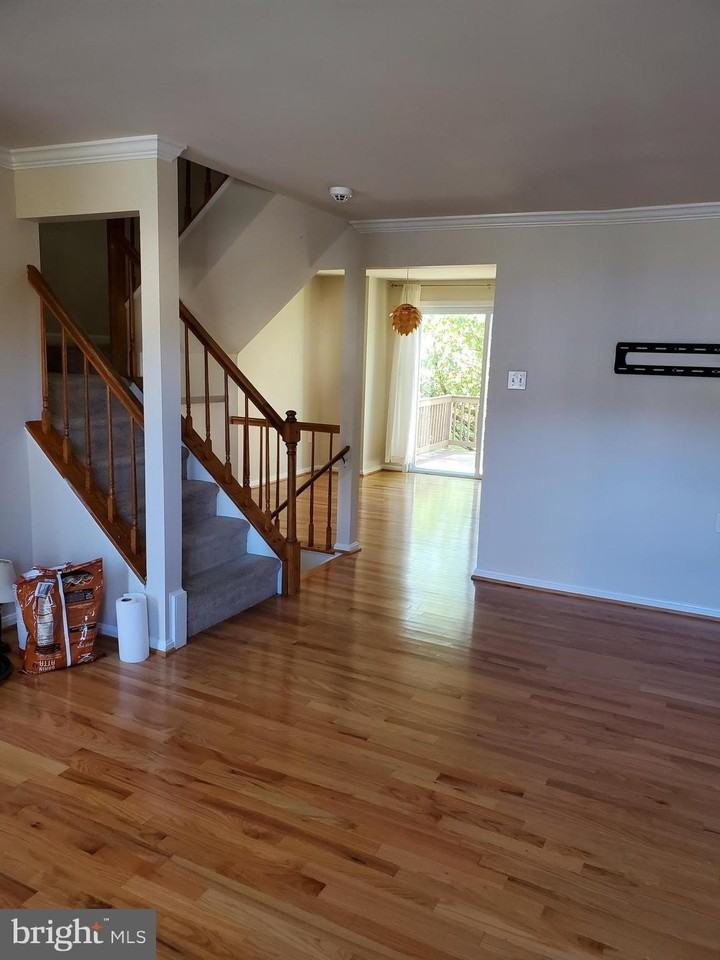 10508 Bounty Cove Ct - Photo 6 of 24