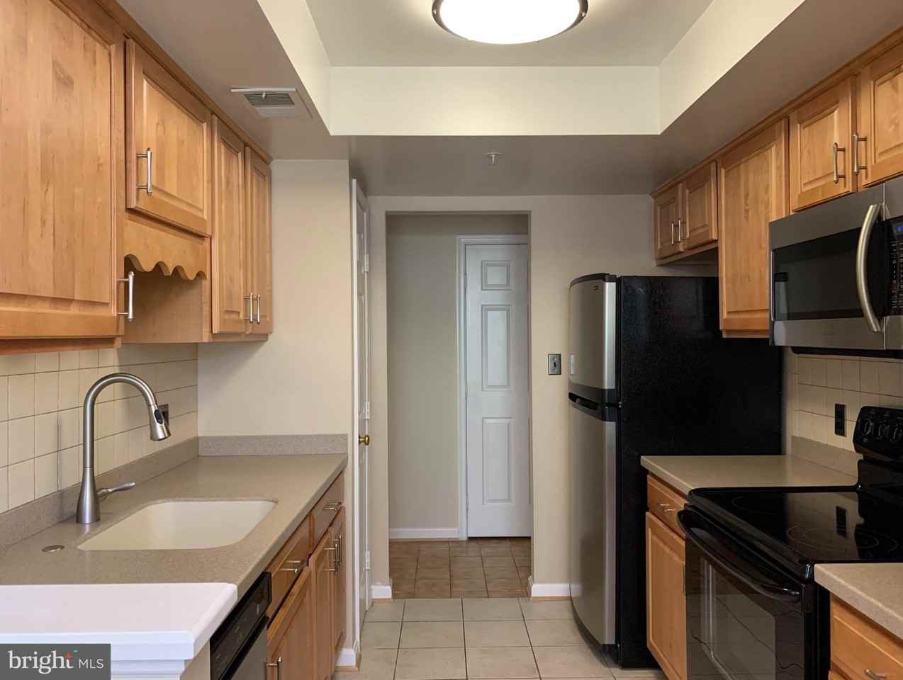 800 Amber Tree Ct #103 - Photo 4 of 13