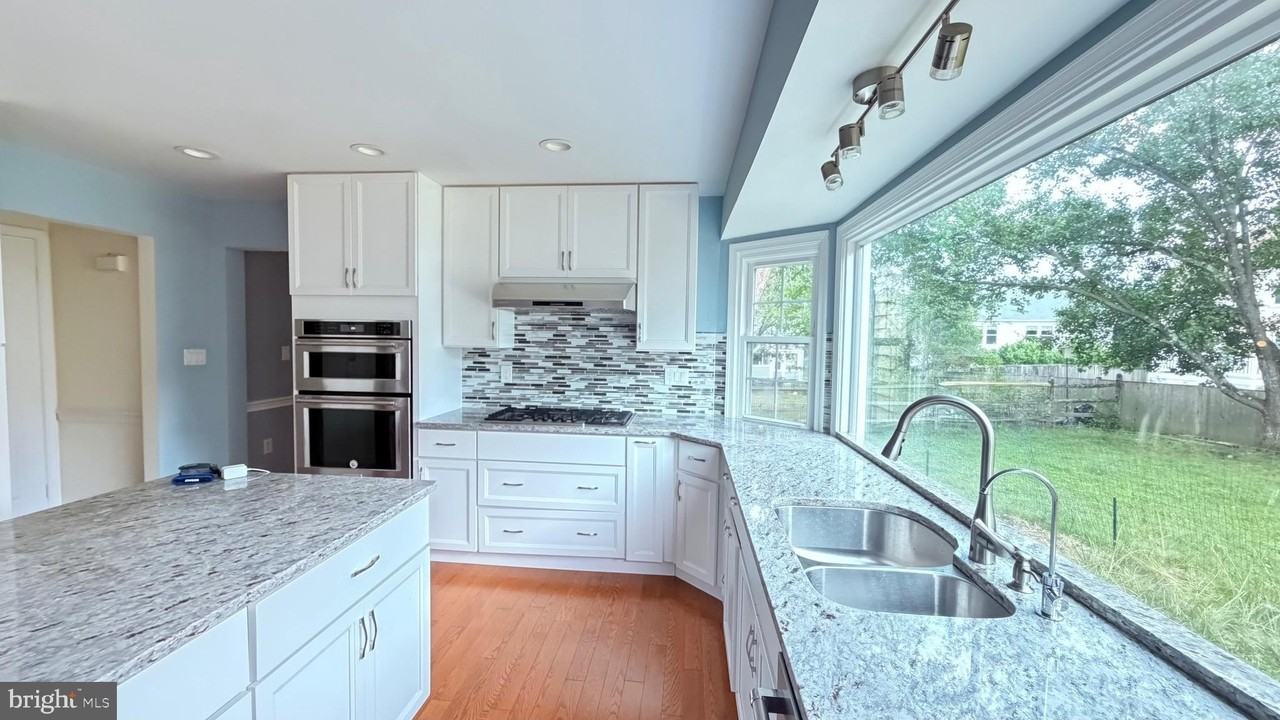 14318 Night Hawk Way - Photo 4 of 23