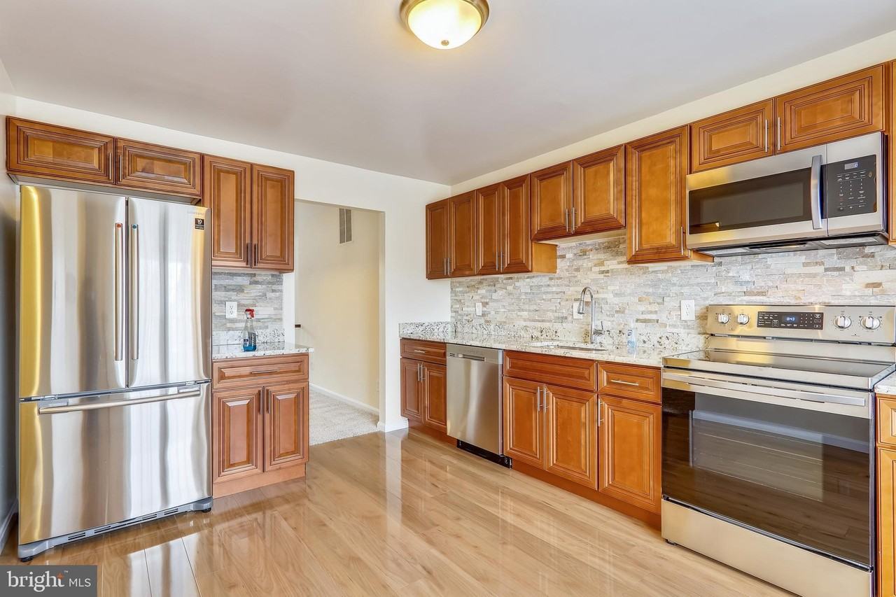 10600 Georgia Ave - Photo 2 of 44