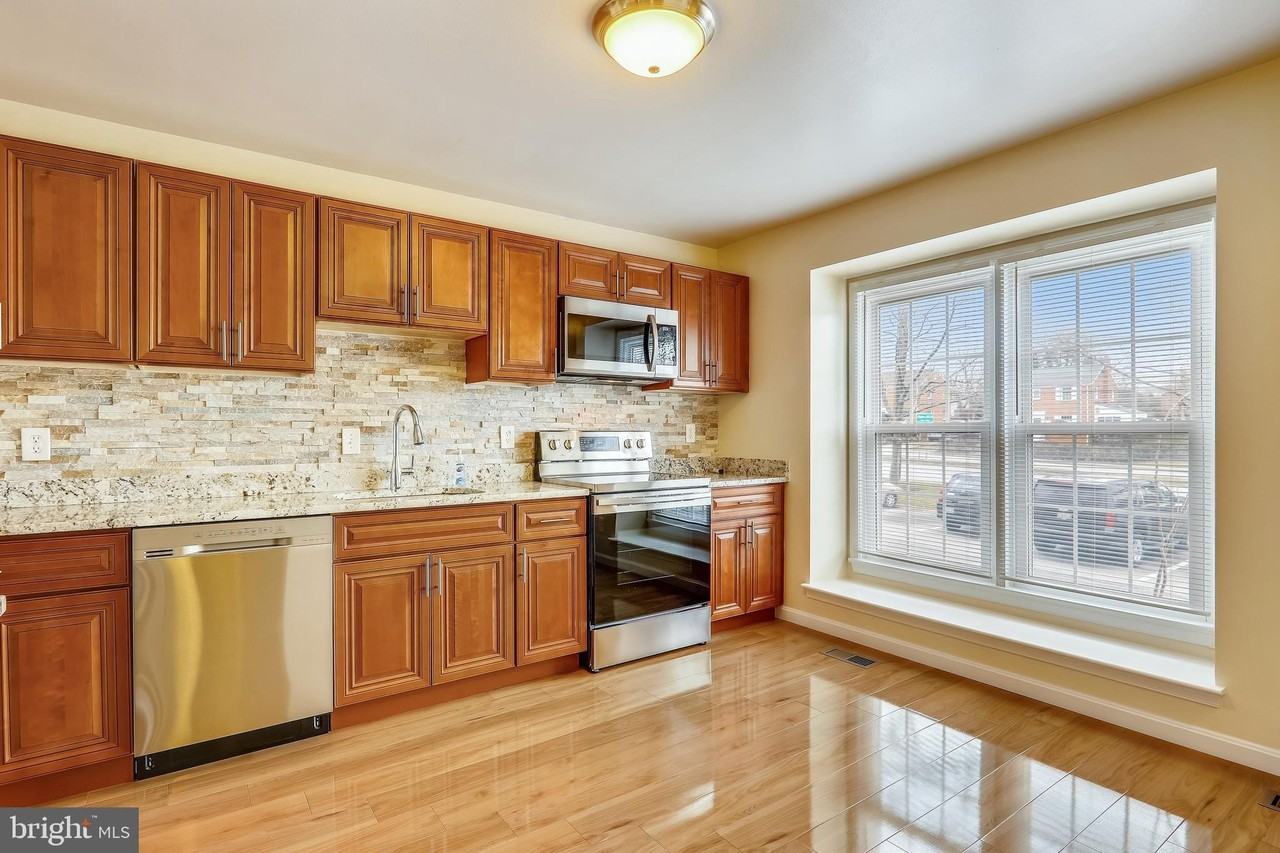 10600 Georgia Ave - Photo 4 of 44