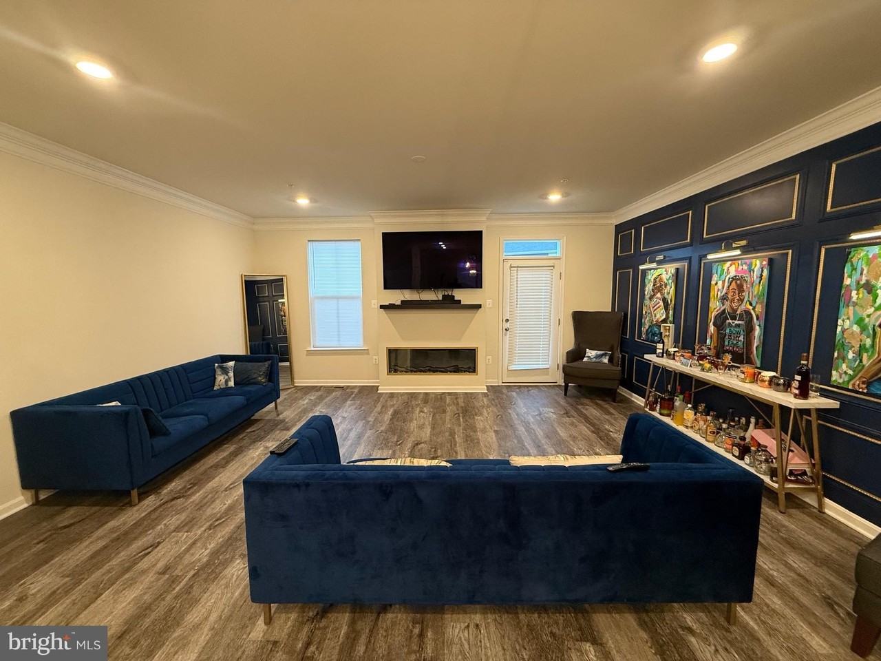 16603 Anegada Dr - Photo 3 of 36