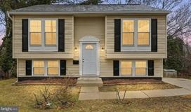6915 Adel St - Photo 1 of 1