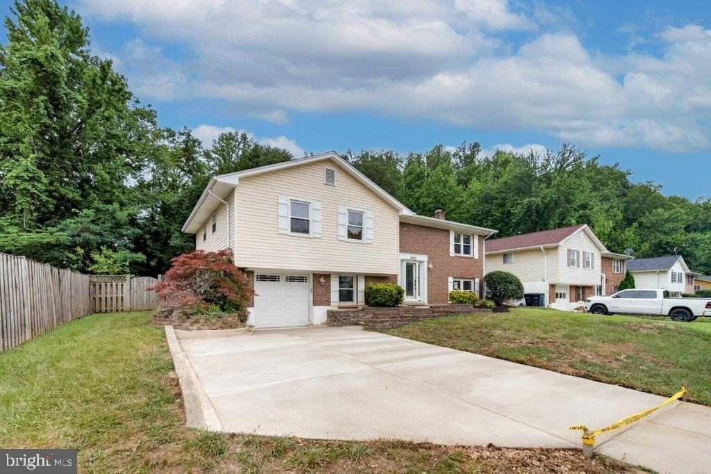2903 Ivy Bridge Rd #N - Photo 4 of 50