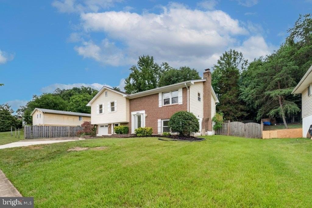 2903 Ivy Bridge Rd #N - Photo 6 of 50