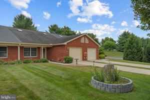 featured image of 164 Chantilly Ct