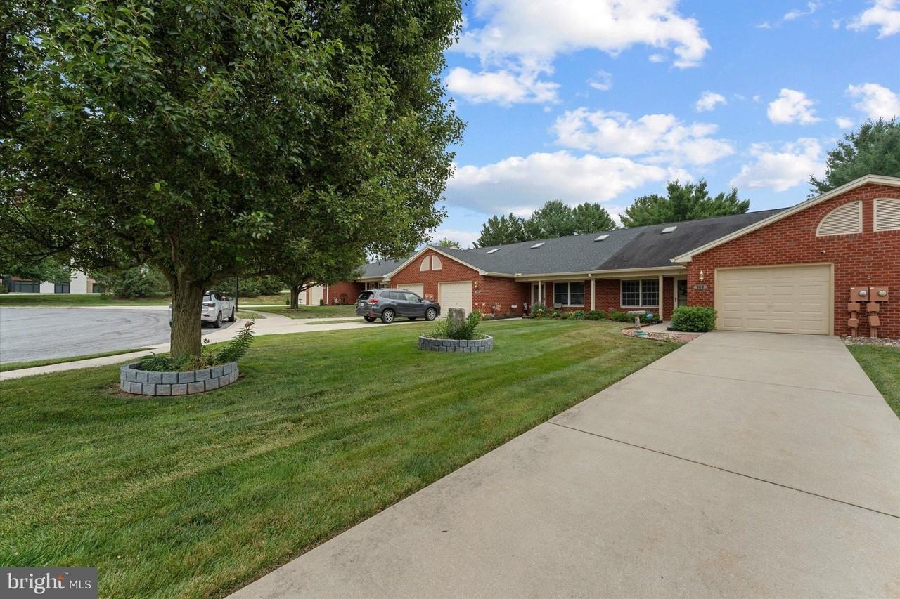 164 Chantilly Ct - Photo 3 of 29