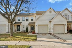 featured image of 9 Meadow Ln