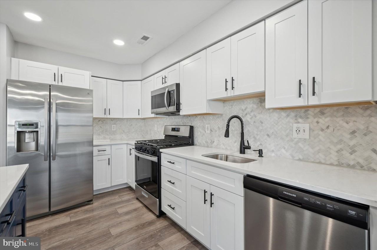 9 Meadow Ln - Photo 5 of 15