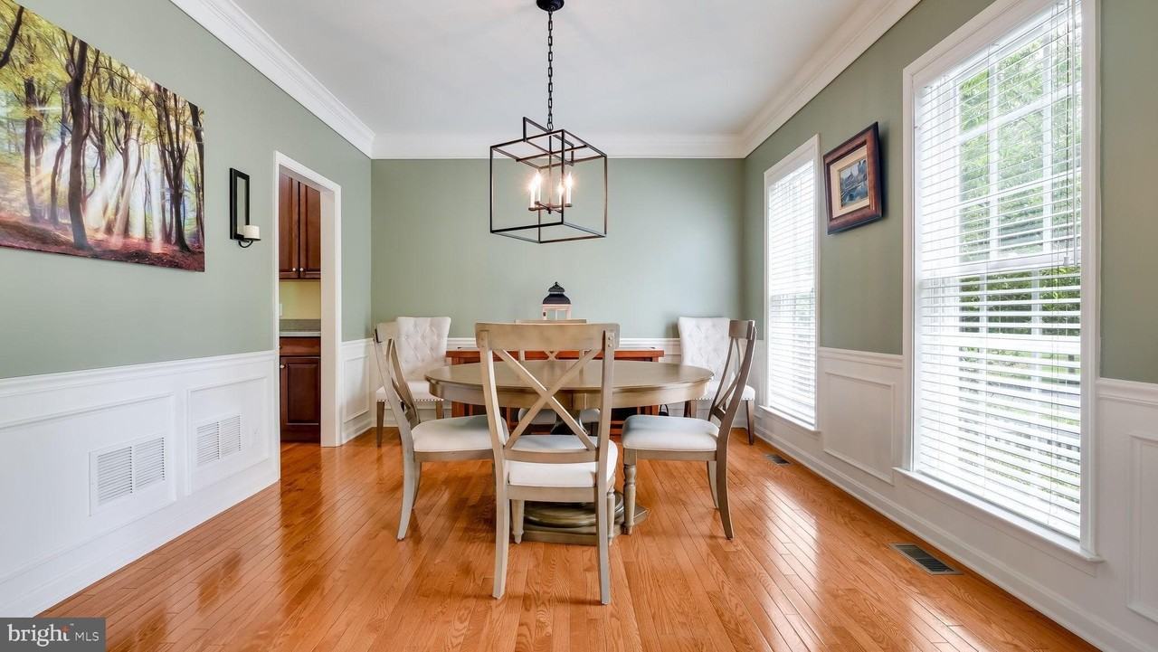 28 Croft Dr - Photo 6 of 43